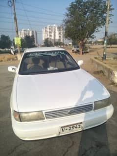 Nissan Sunny 1992