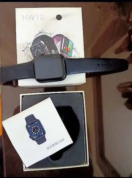 HW12 Men Women Smart Watch Just Few Days Used 0