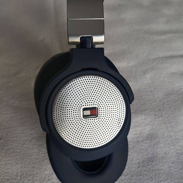 Tommy Hilfiger LH90 Headphones 9