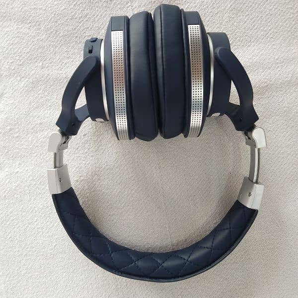 Tommy Hilfiger LH90 Headphones 16