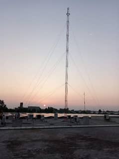 Hot Dip Galvanized Radio/ Wireless Tower