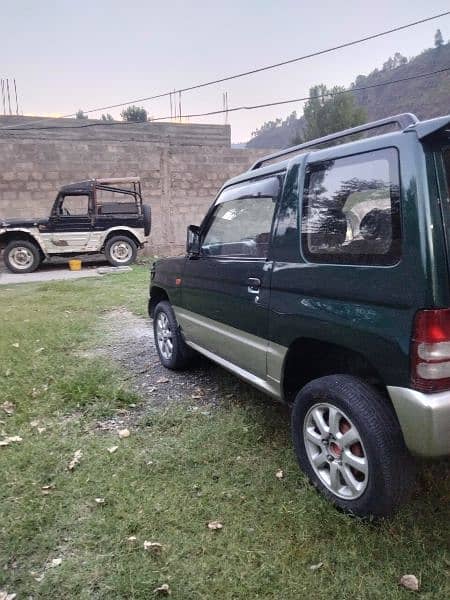 Mitsubishi Pajero Mini 1995 11