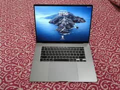 MacBook Pro 2019 core i9 16 inch
