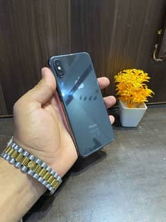 iPhone X 64gb pta approved with box