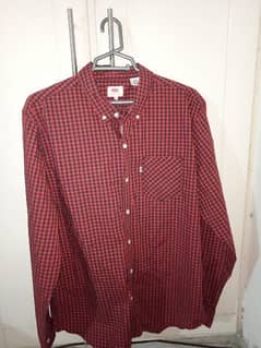 New Levi's Red checkered shirt with patch pocket