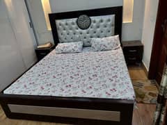 bedroom set with mattress