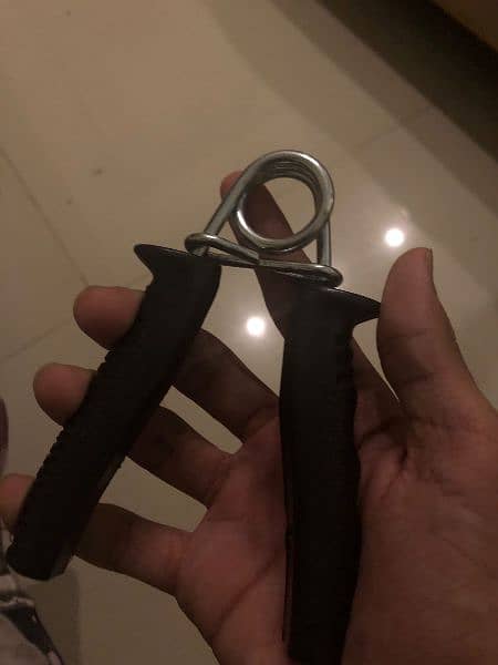 hand gripper 1