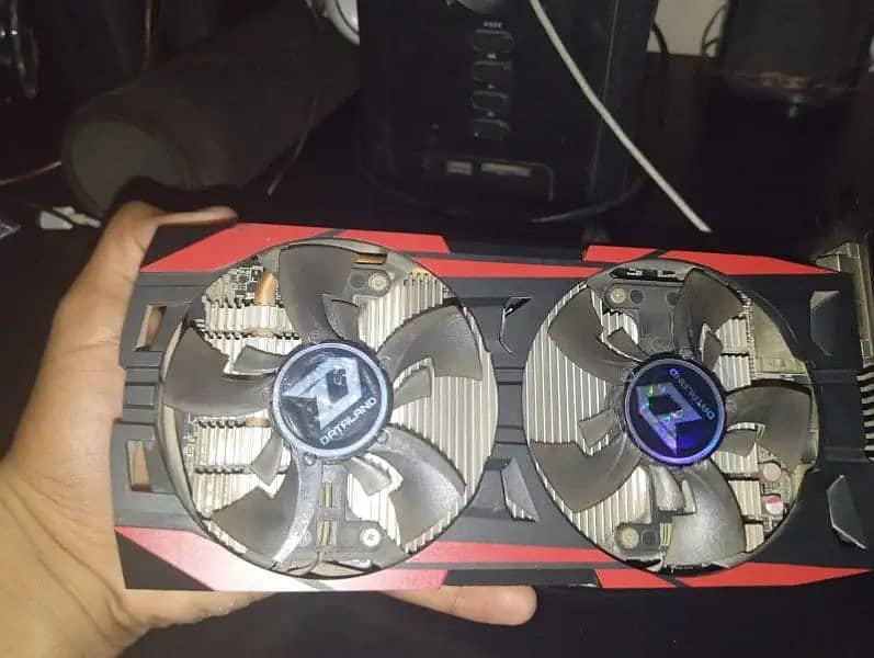 AMD Radeon R9 370 2