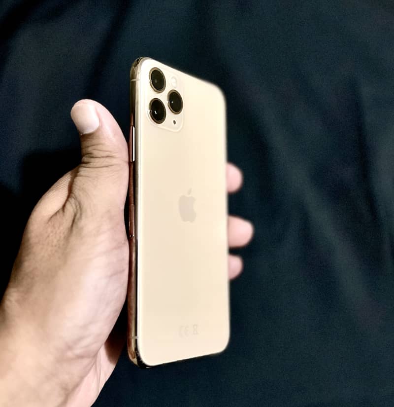 Iphone 11 Pro 10/10 Factory Unlock 7