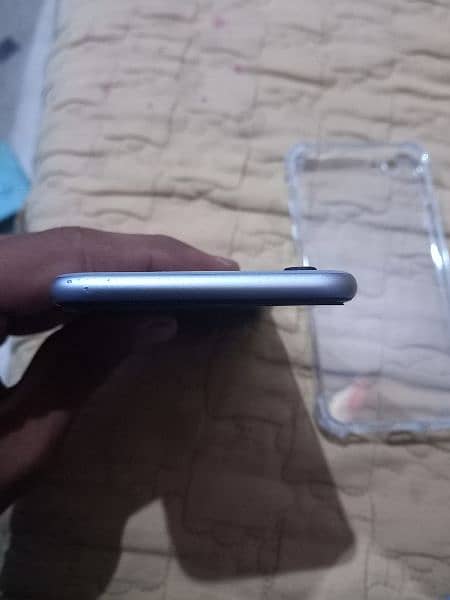 i phone 6 ,A one condition urgent sale 5