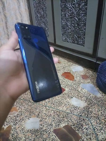 realme c17 6/128Gb with type c charger in lalukhet 7