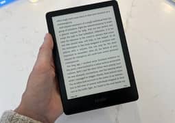 Kindle Paperwhite 5 (11th Gen) Book Reader