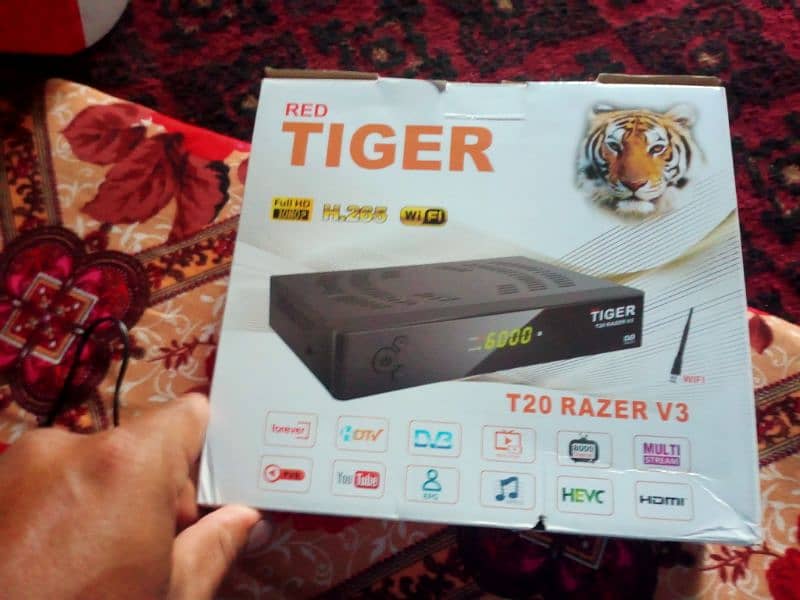 TIGER t20 razer v3 1