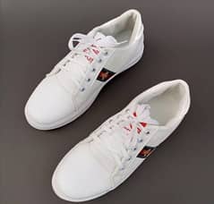 Imported Sports Shoes For Men / Free Delivery