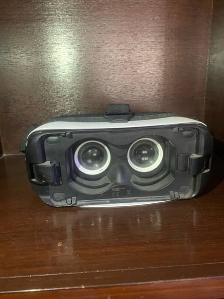 SAMSUNG OCULUS GEAR VR WORKS ON ALL ANDROID DEVICES 4