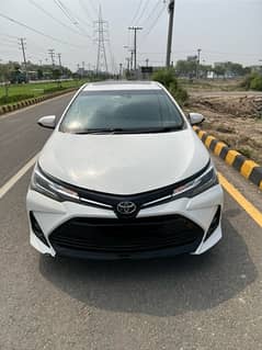 Toyota Altis Grande 2017 2 piece touch