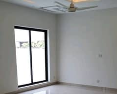 1 Kanal Lower Portion In DHA Defence Of Lahore Is Available For rent
