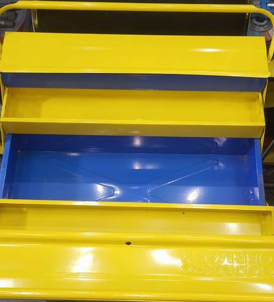 High Grade Metal Toolbox with 5 drawer tool box available 5