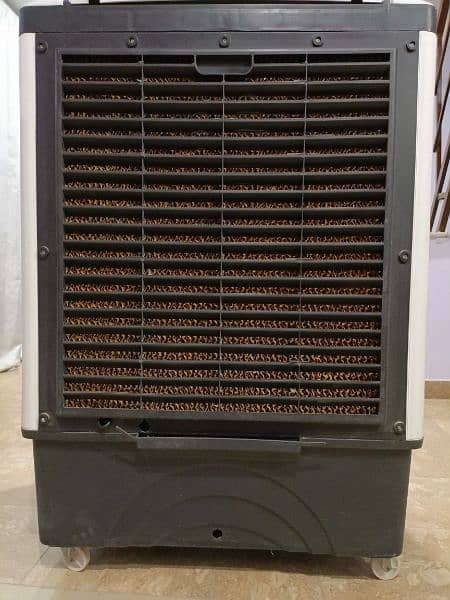 Gree Electric Air cooler for sale in good condition 4