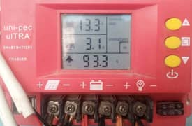 Digital Solar Charge Controller with Manual and Auto Setting