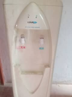 Dispenser With Out Fridge