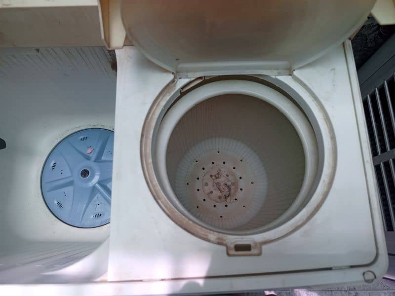 Dawlance Double Tube Washing & Dryer Machine for sale 3