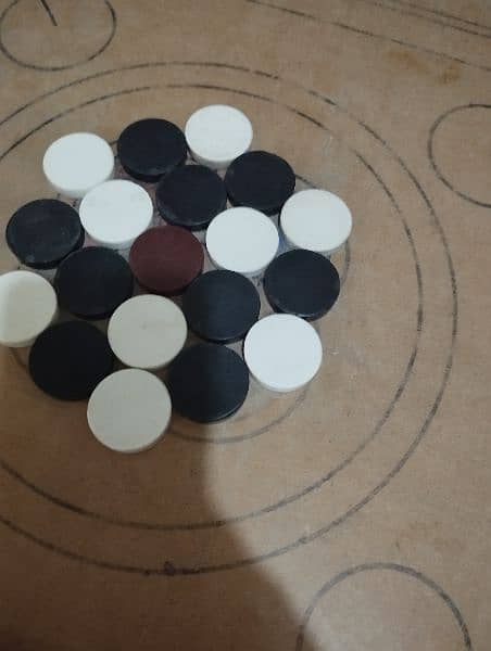 Carrom board 3