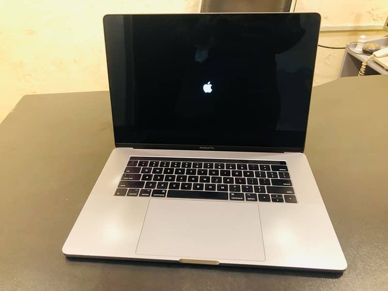 MacBook Pro 2017 — 15” 6