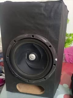 ORIGINAL Kenwood subwoofers in good condition at reasonable price