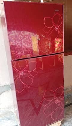 Orient medium refrigerator in 9/10 condition
