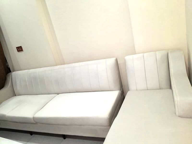 7 Seater L Shaped Sofa Sale 79,000 2