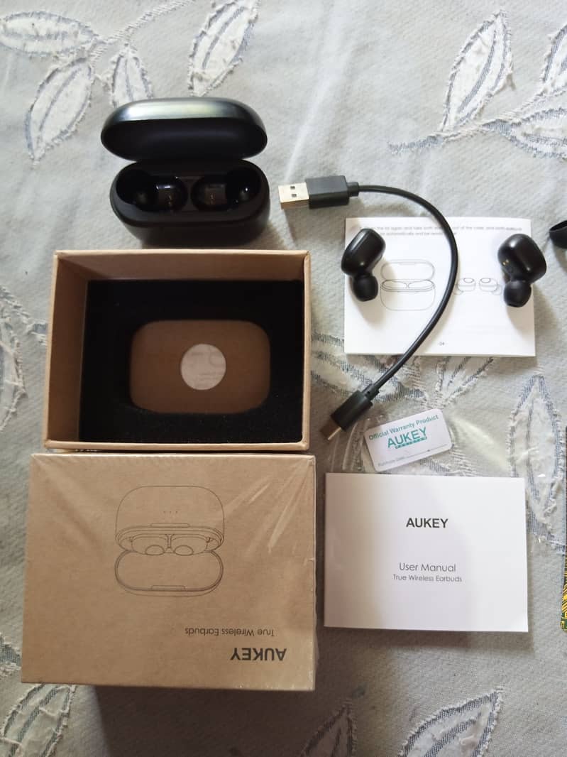 Aukey T31 earbuds imported 0