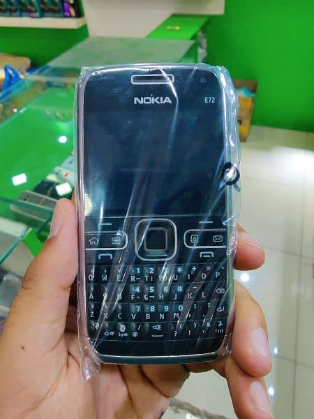 Nokia E72 Classic Fresh Imported Stock 2