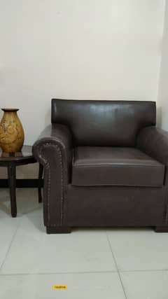 Immaculate condition sofa for sell