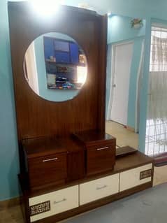 dressing table for urgent sale