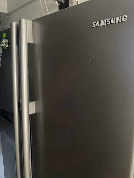 2 door verticale firdge and freezer 1