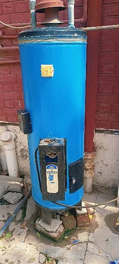 1 season used Geyser for sale (Gas & Electric)