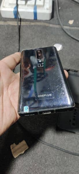 oneplus 8.8GB RAM 128 memory 1