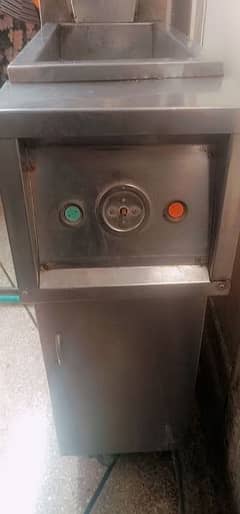 fryer urgent sale