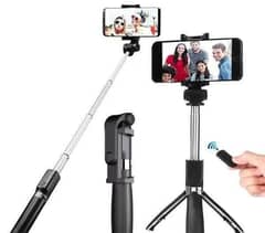 selfie stick with LED light, Bluetooth remote. home delivery free