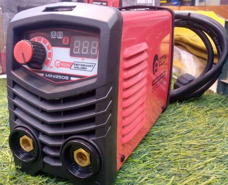 LEVERAGE MIG CO2  2 IN 1 OPTION WELDING MACHINE 11