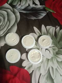 this cream is for all type of scin 03298782005