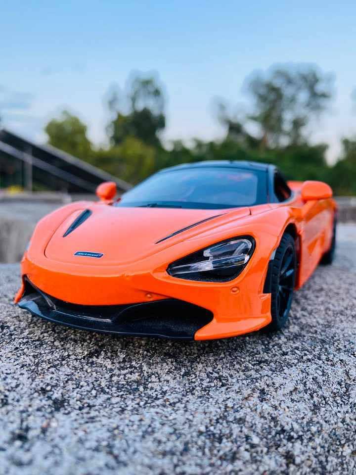 McLaren 720S Model Car Die-cast Metal body car 0