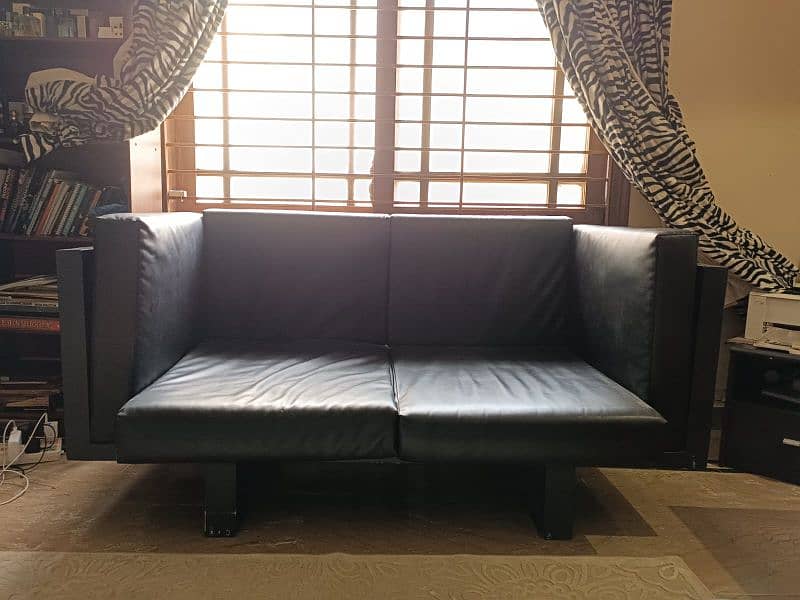 2 seater Sofa 0