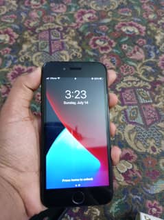 iphone 7 , pta approved , 32 gb like new