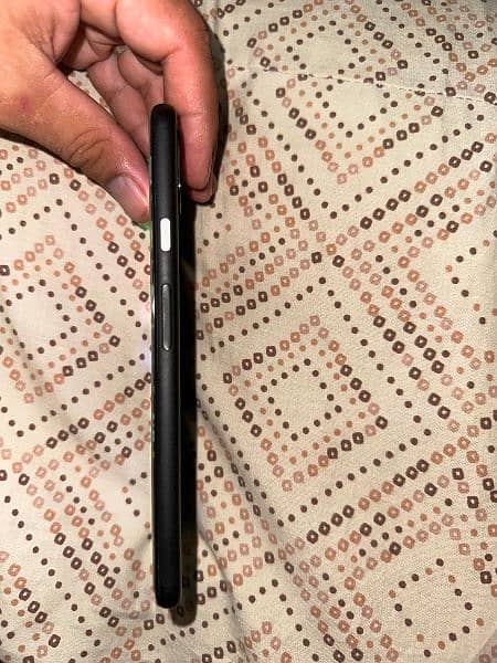 Google pixel 4xl 6gb+64gb oem lock. Exchane only iPhone Se 3 2