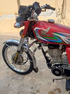 Honda 125 for sal location jehlum condition 10 buy 10 madl 23
