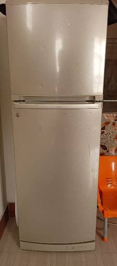Mitsubishi Medium Size Refrigerator