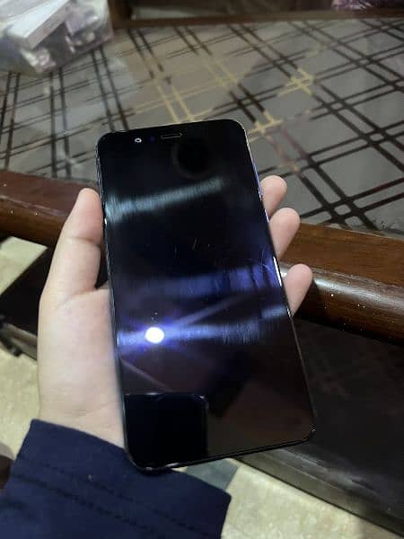 Huawei nova 2 1