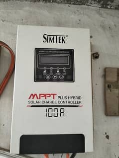 Simtek mppt 100A charge controller